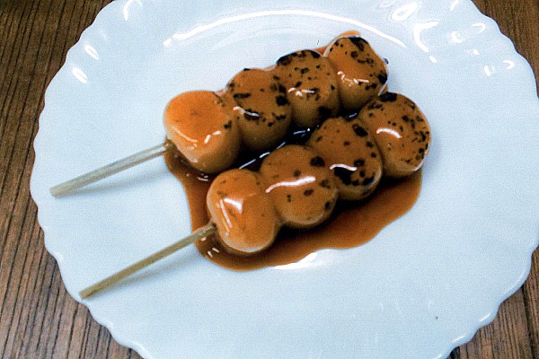 ����ԁA���Ă�҂��č�邩��������u�݂��炵���񂲁v�B